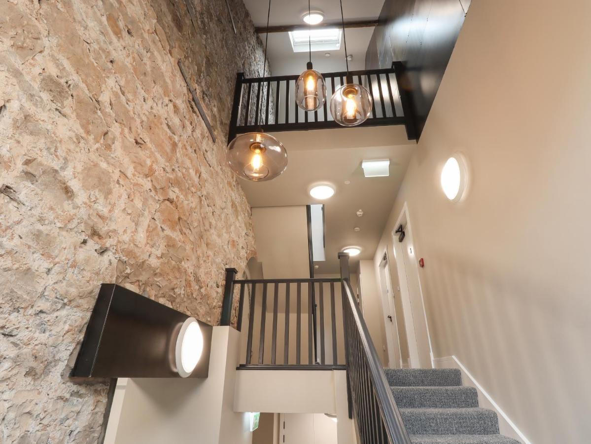 The Poppy Fields Abode Apartment Rhyl Bagian luar foto