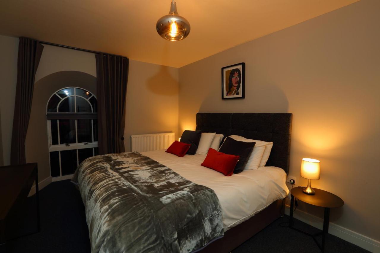 The Poppy Fields Abode Apartment Rhyl Bagian luar foto
